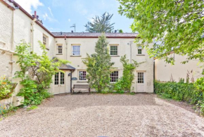 Bridge Cottages, Bridge House & Bridge Suite, Sleeps 12